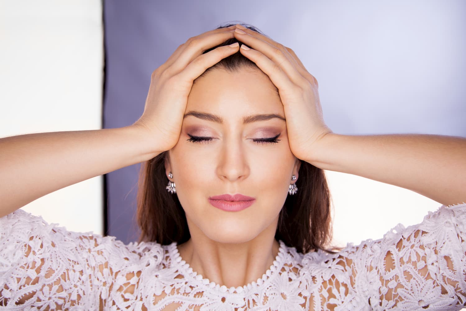 Lire la suite à propos de l’article Yoga du visage : maigrir du menton